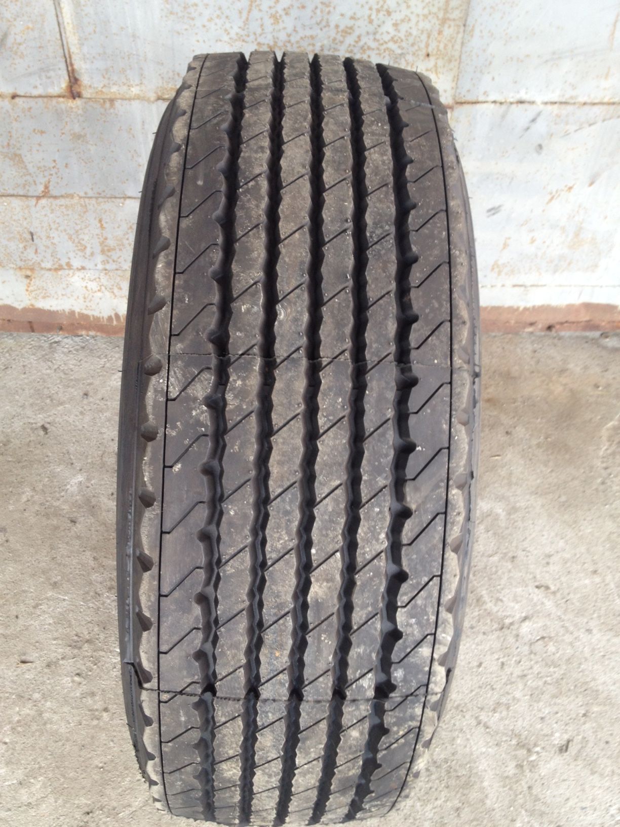 385/65R22.5 Fenglung FL578 160K прицеп 5 дор.